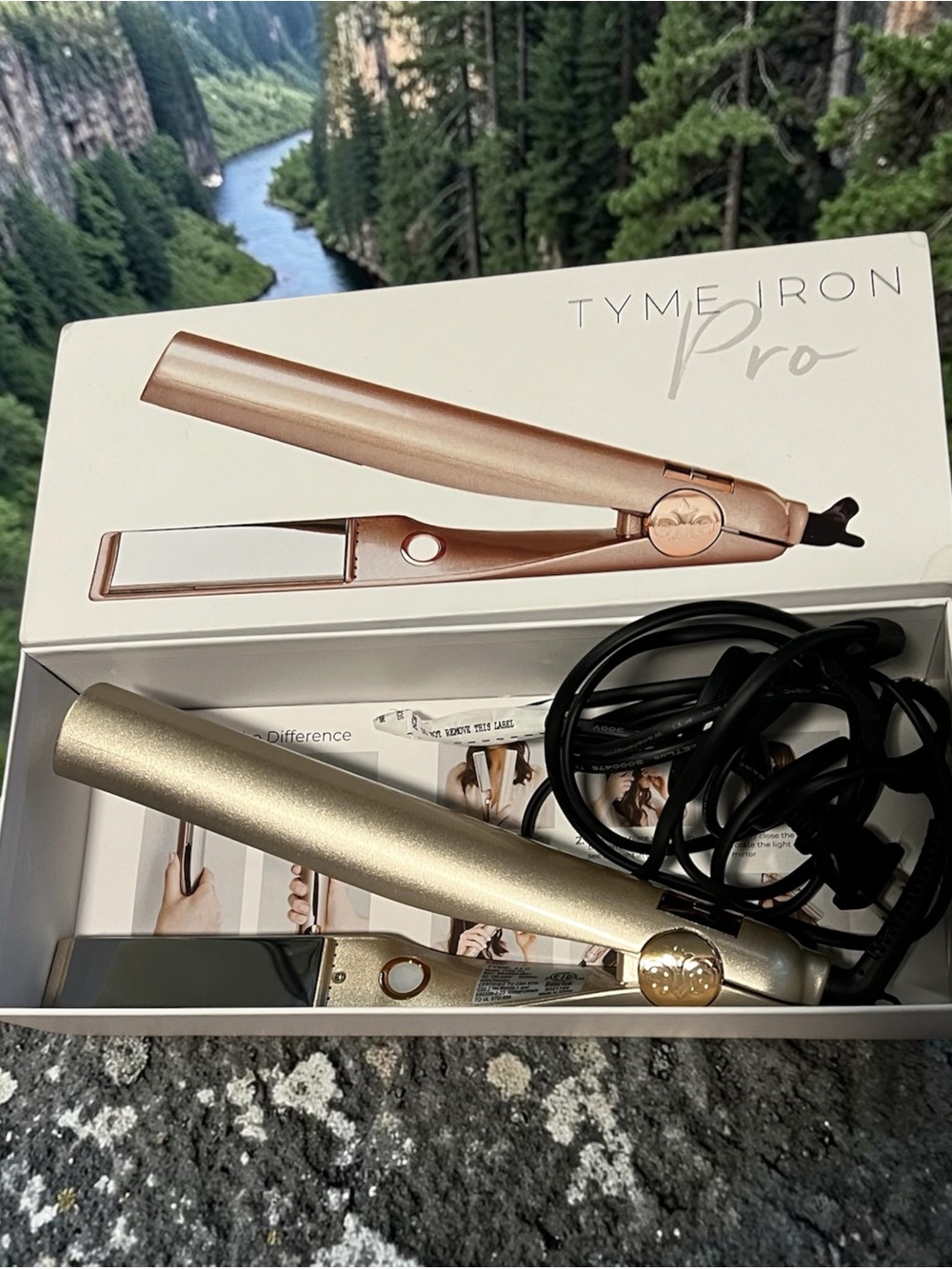 TYME Pro Hair Straightener in Metallic Gold